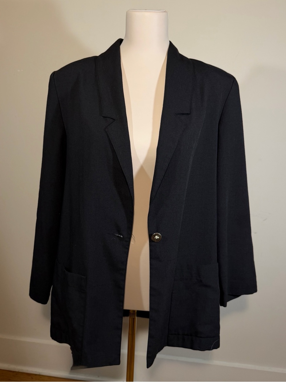 Vintage Sag Harbor Black Single Breasted Button Blazer Gold Button 8 Oversized - Picture 4 of 9